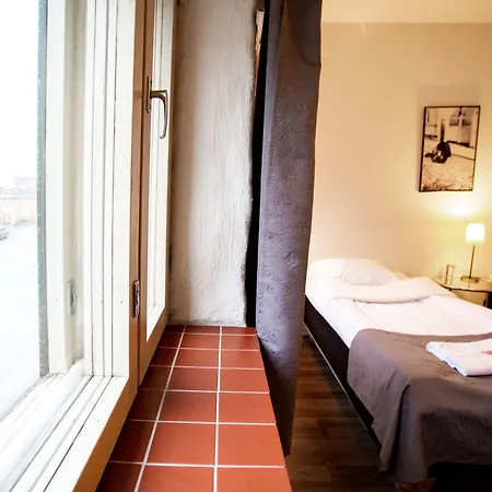 Hotel Vanha 3*